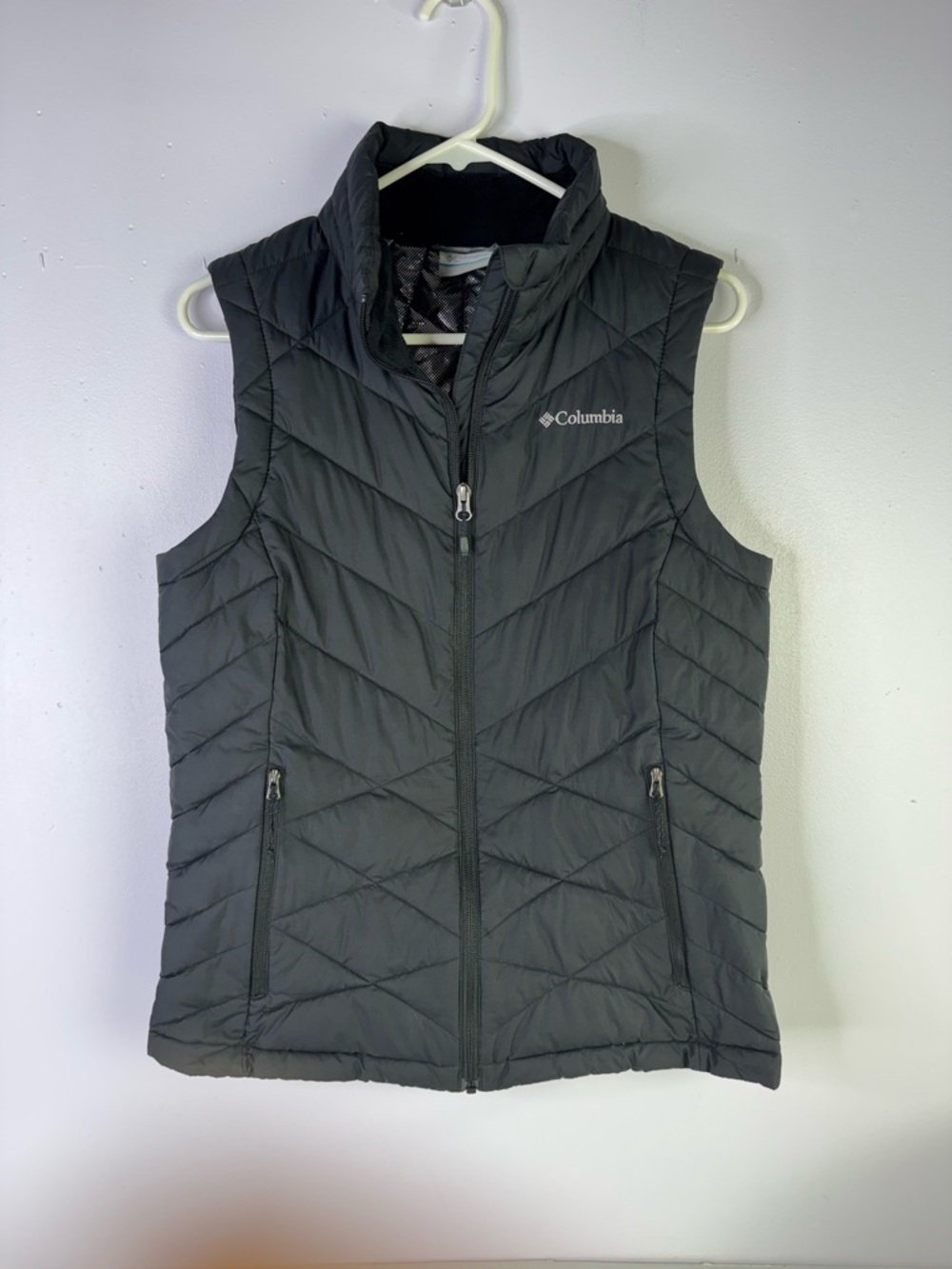 Columbia Omni Heat Vest women’s size medium in black